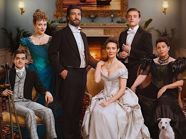 Cast Photo